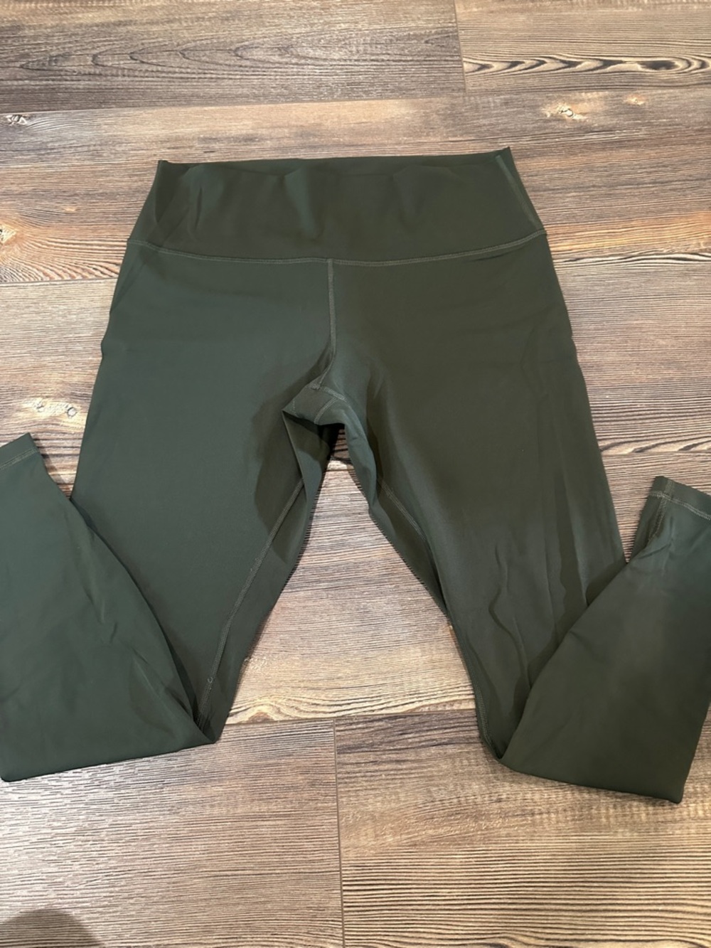 lululemon athletica Olive Green Active Leggings - Picture 3 of 4